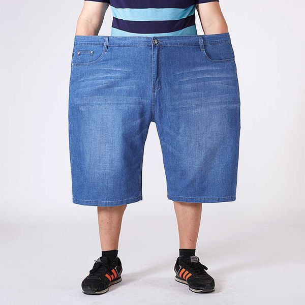 thin summer men's fattening oversized jeans shorts capris fat straight slacks, Blue
thin summer men's fattening oversized jeans shorts capris fat straight slacks, Blue