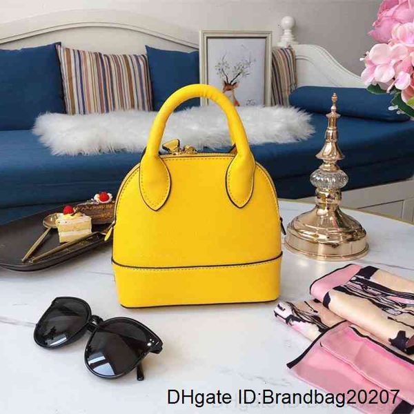 fashion designer genuine leather shell luxury handbag mini messenger b letter women brand tote bag with box
fashion designer genuine leather shell luxury handbag mini messenger b letter women brand tote bag with box