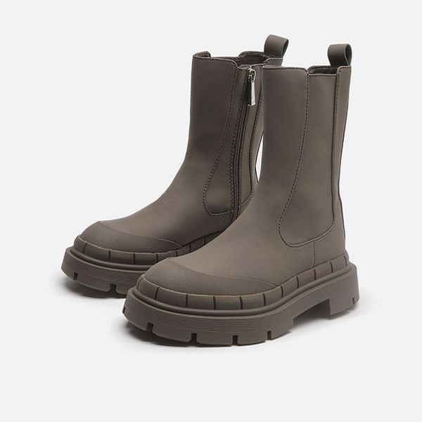 boots 2021 autumn ankle for women design platform round toe chunky heel side zipper, Black
boots 2021 autumn ankle for women design platform round toe chunky heel side zipper, Black