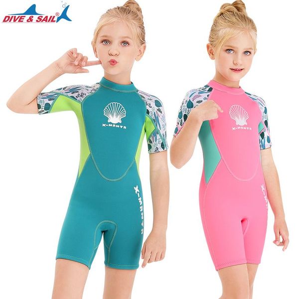 2.5mm women's diving swimsuit, neoprene short sleeve surfsuit, suit, swim wear
2.5mm women's diving swimsuit, neoprene short sleeve surfsuit, suit, swim wear