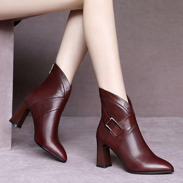 boots women thick high heel ankle 2021 pointed toe keep warm elegant short booties ladies buckle decoration, Black
boots women thick high heel ankle 2021 pointed toe keep warm elegant short booties ladies buckle decoration, Black