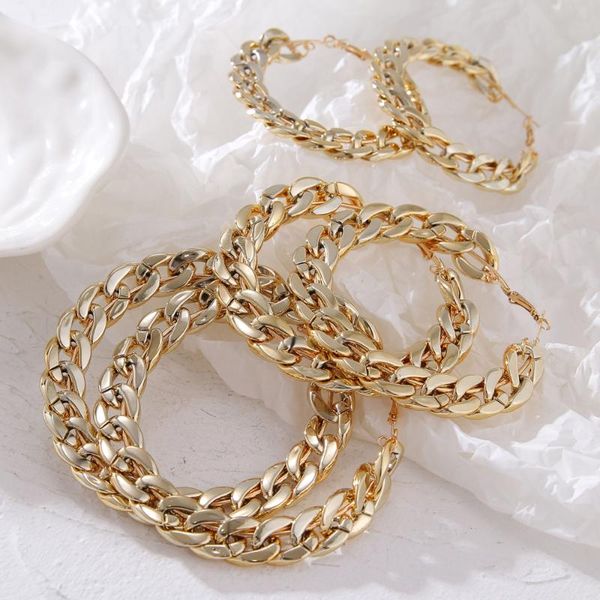 punk heavy metal chain hoop earrings statement geometric circle hollow 2021 fashion women jewelry & huggie, Golden;silver
punk heavy metal chain hoop earrings statement geometric circle hollow 2021 fashion women jewelry & huggie, Golden;silver
