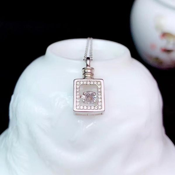 colife jewelry silver wine bottle pendant for woman 0.5ct d color moissanite 925 chains
colife jewelry silver wine bottle pendant for woman 0.5ct d color moissanite 925 chains