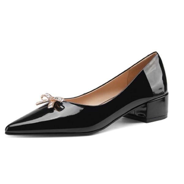 dress shoes 2021 fashion women genuine leather 4cm med heels women's loafers metal decoration working office lady woman, Black
dress shoes 2021 fashion women genuine leather 4cm med heels women's loafers metal decoration working office lady woman, Black
