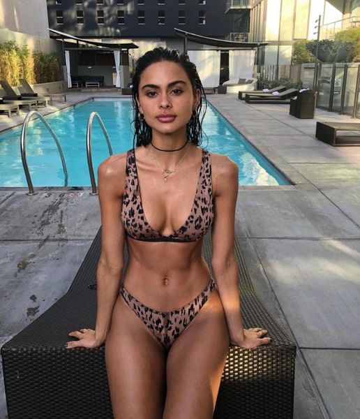 one-piece suits bikini 2021 women swimwear 2pcs suit leopard print swimsuit solid beachwear bathing thong set 1 colors
one-piece suits bikini 2021 women swimwear 2pcs suit leopard print swimsuit solid beachwear bathing thong set 1 colors
