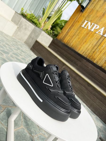 skateboarding ones sneaker casual shoes men women sports one shoe high low cut white black outdoor trainers sneakers 1126
skateboarding ones sneaker casual shoes men women sports one shoe high low cut white black outdoor trainers sneakers 1126
