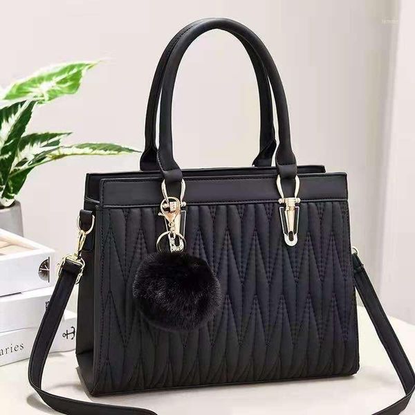 evening bags 2021 fashion rhombus embroidery thread all-match shoulder diagonal bag purses and handbags luxury designer sac a main femme1
evening bags 2021 fashion rhombus embroidery thread all-match shoulder diagonal bag purses and handbags luxury designer sac a main femme1