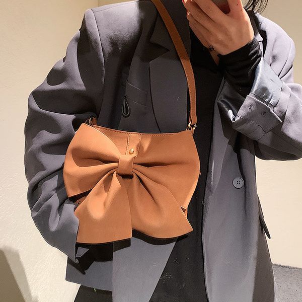 daily bag special-interest design personalized bow large-capacity crossbody bag 2021 new autumn trendy elegant shoulder frosted big bag
daily bag special-interest design personalized bow large-capacity crossbody bag 2021 new autumn trendy elegant shoulder frosted big bag
