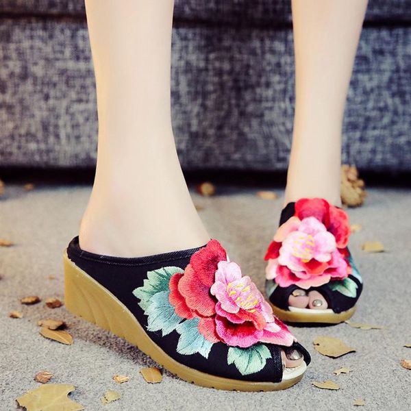 slippers 2021 spring and autumn women's color matching embroidery flowers wear-resistant wedge heel fish sandals high qualit, Black
slippers 2021 spring and autumn women's color matching embroidery flowers wear-resistant wedge heel fish sandals high qualit, Black