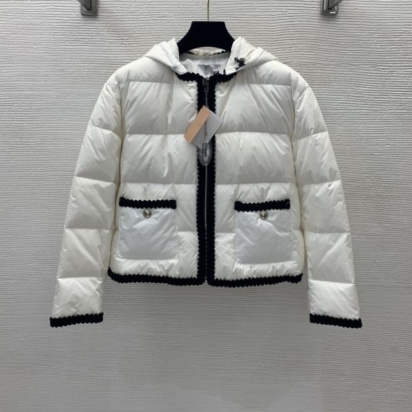 designer women's down & parkas 2021 winter white hooded patchwork fashion outerwear brand same style coats 1008-7, Black
designer women's down & parkas 2021 winter white hooded patchwork fashion outerwear brand same style coats 1008-7, Black
