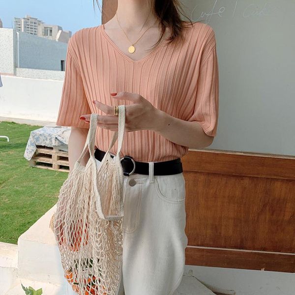 women's t-shirt 2021 summer woman solid casual knitted t-shirts v-neck loose for female basic thin short sleeve ladies knit pullover s, White
women's t-shirt 2021 summer woman solid casual knitted t-shirts v-neck loose for female basic thin short sleeve ladies knit pullover s, White