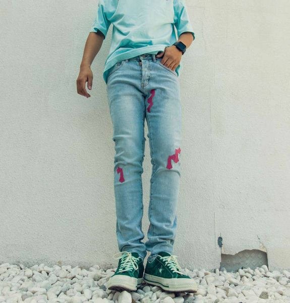 fashion brand crosin cross leather casual jeans light blue show thin repair height street trend
fashion brand crosin cross leather casual jeans light blue show thin repair height street trend