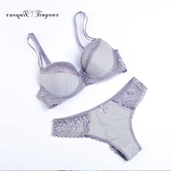 bras sets tinyear womens bra and panties set push up lingerie 2021 underwear women sous vetement femme ensemble, Red;black
bras sets tinyear womens bra and panties set push up lingerie 2021 underwear women sous vetement femme ensemble, Red;black