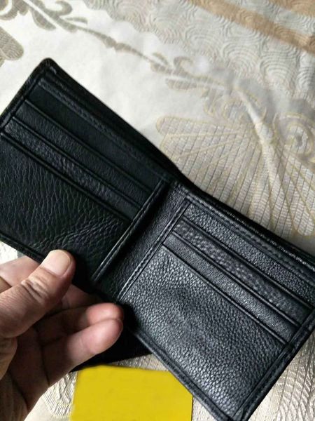 urban classic fashion credit card holder genuine leather passport cover id business card holder travel wallet men purse case driving license, Brown;gray
urban classic fashion credit card holder genuine leather passport cover id business card holder travel wallet men purse case driving license, Brown;gray