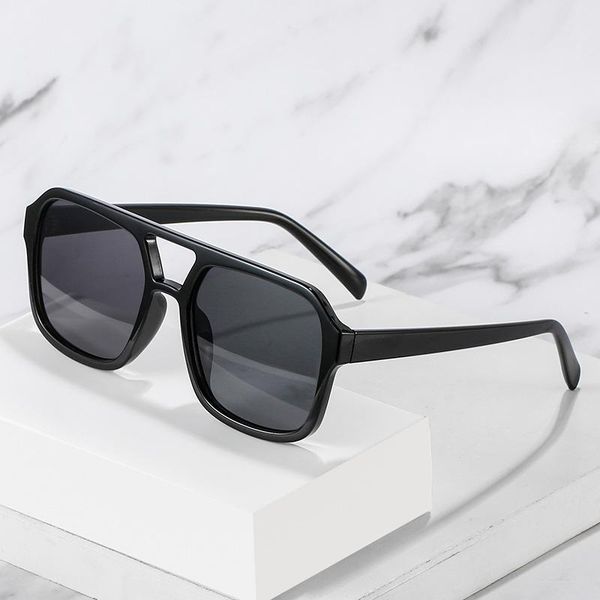 sunglasses square double beam retro personality multicolor colorful for men and women, White;black
sunglasses square double beam retro personality multicolor colorful for men and women, White;black