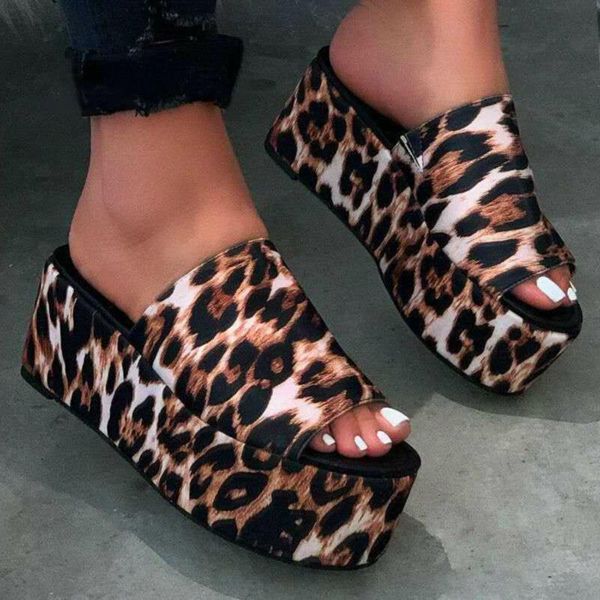 slippers women summer wedges mid heel platform peep toe solid sponge soles casual beach outdoor ladies shoes zapatos de mujer, Black
slippers women summer wedges mid heel platform peep toe solid sponge soles casual beach outdoor ladies shoes zapatos de mujer, Black