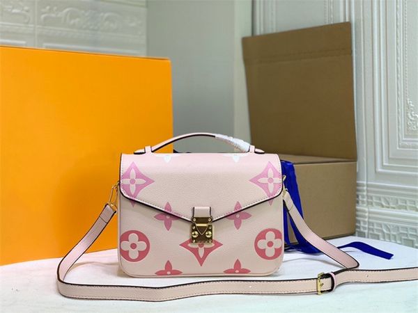 womens one-shoulder crossboby bag 2021 new trendy multi-layer chain printed crossbody bag womens pouch
womens one-shoulder crossboby bag 2021 new trendy multi-layer chain printed crossbody bag womens pouch