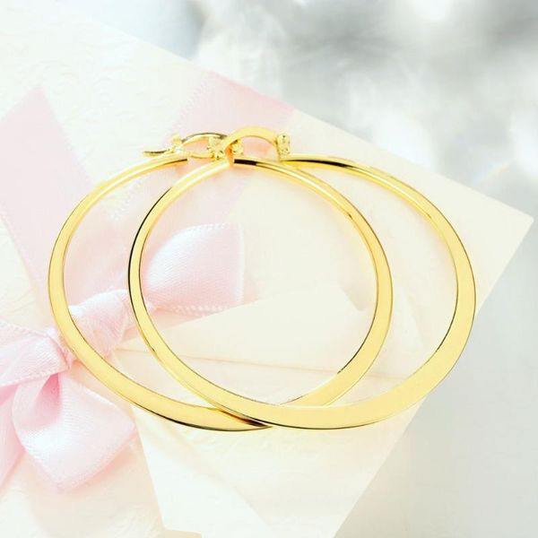 hoop & huggie gold color women earrings,polular chic flat round earrings,5.5cm big circles earings,wholesale price factory store jewelry, Golden;silver
hoop & huggie gold color women earrings,polular chic flat round earrings,5.5cm big circles earings,wholesale price factory store jewelry, Golden;silver