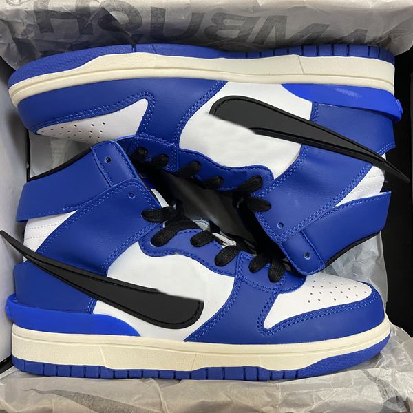 2021 genuine designer shoes basketball white blue high cut outdoor sports training running sneakers cu7544-400 with original box
2021 genuine designer shoes basketball white blue high cut outdoor sports training running sneakers cu7544-400 with original box