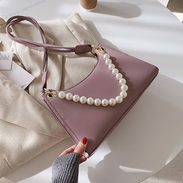 niche design selling handbags 2021 new trendy fashion high-end messenger bag pearl handbag underarm bag width 28cm
niche design selling handbags 2021 new trendy fashion high-end messenger bag pearl handbag underarm bag width 28cm