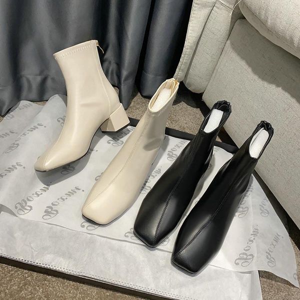 boots 2021 soft leather women fashion thick heel short mid-tube square head shoes, Black
boots 2021 soft leather women fashion thick heel short mid-tube square head shoes, Black