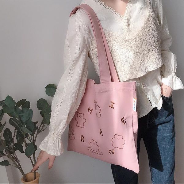 evening bags canvas shoulder bag, embroidered cartoon bear girl, student reusable canvas, leisure bag
evening bags canvas shoulder bag, embroidered cartoon bear girl, student reusable canvas, leisure bag