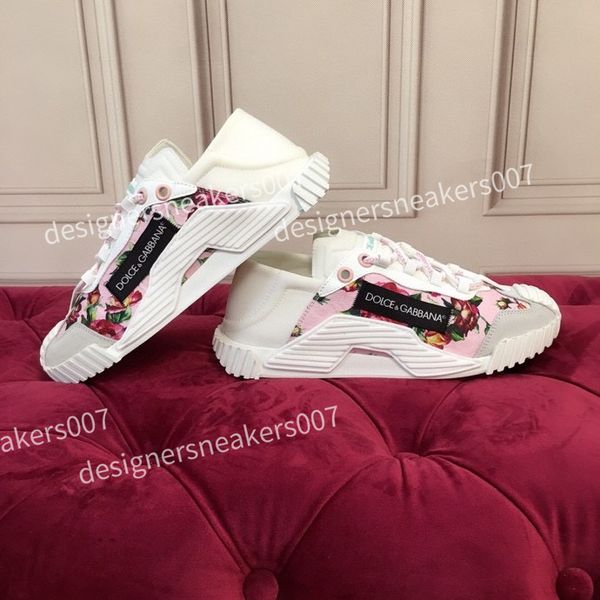 2021 men womens boots casual shoes white air cushion triple s low make old combination sports size eur 35-41, Black
2021 men womens boots casual shoes white air cushion triple s low make old combination sports size eur 35-41, Black