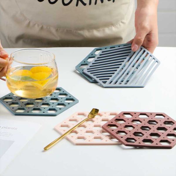 mats & pads 1pc silicone anti-scalding placemat waterproof heat-insulation washable table mat bowl cup bottle kitchen tableware
mats & pads 1pc silicone anti-scalding placemat waterproof heat-insulation washable table mat bowl cup bottle kitchen tableware