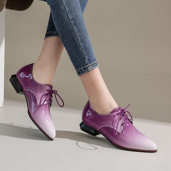 dress shoes pointed toe oxford for women patent leather lace up spring ladies large size 35-43, Black
dress shoes pointed toe oxford for women patent leather lace up spring ladies large size 35-43, Black