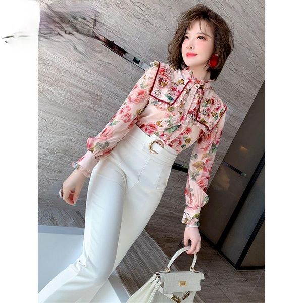 stitching turtleneck and auricular lace printed shirt + solid color suit with high waist commuter pants, style women's two piece pants, White
stitching turtleneck and auricular lace printed shirt + solid color suit with high waist commuter pants, style women's two piece pants, White