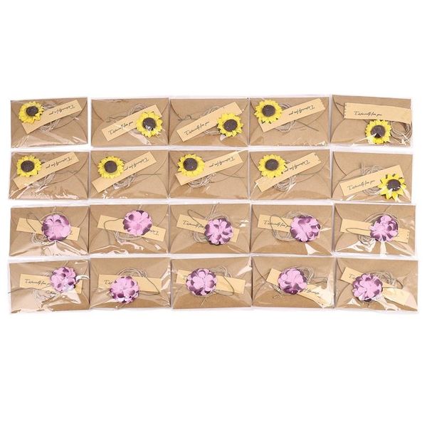 greeting cards ad55 20pcs diy paper handmade dry flower invitation card with envelope christmas wedding favors (random pattern)
greeting cards ad55 20pcs diy paper handmade dry flower invitation card with envelope christmas wedding favors (random pattern)