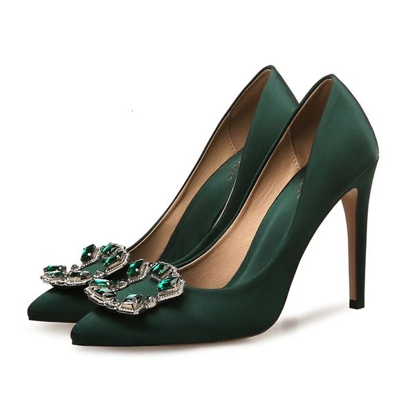 sandals 2021 spring pointed toe silk stilettos shallow mouth banquet dress shoes metal buckle large size small female wedding vl3l, Black
sandals 2021 spring pointed toe silk stilettos shallow mouth banquet dress shoes metal buckle large size small female wedding vl3l, Black