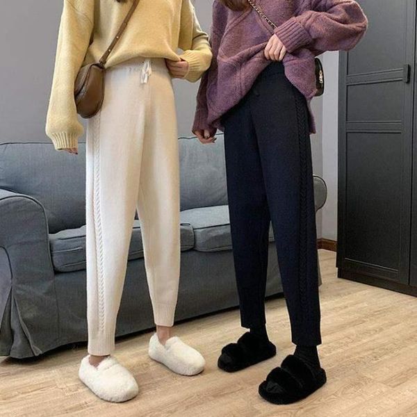 women's pants & capris autumn and winter clothes korean 2021 high waist slim knitted nine point harlan thickened casual, Black;white
women's pants & capris autumn and winter clothes korean 2021 high waist slim knitted nine point harlan thickened casual, Black;white