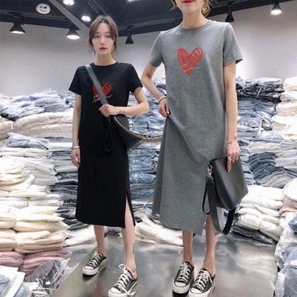 casual dresses summer 2021 short sleeve korean fashion dress women's print large bottomed skirt black plus size, Black;gray
casual dresses summer 2021 short sleeve korean fashion dress women's print large bottomed skirt black plus size, Black;gray