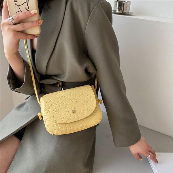 handbag women luxurys designers bags 2021 crossbody bag embossed messenger female purse multi pochette louisbags_18
handbag women luxurys designers bags 2021 crossbody bag embossed messenger female purse multi pochette louisbags_18
