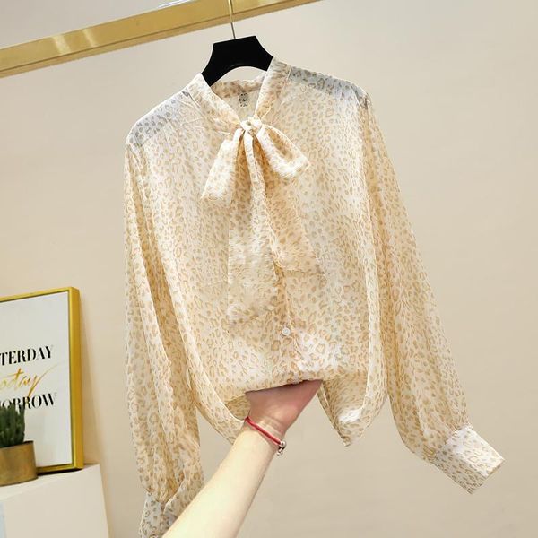 women's blouses & shirts long sleeve blouse women 2021 loose lantern sleeved bow leopard print chiffon shirt office lady all-match top, White
women's blouses & shirts long sleeve blouse women 2021 loose lantern sleeved bow leopard print chiffon shirt office lady all-match top, White