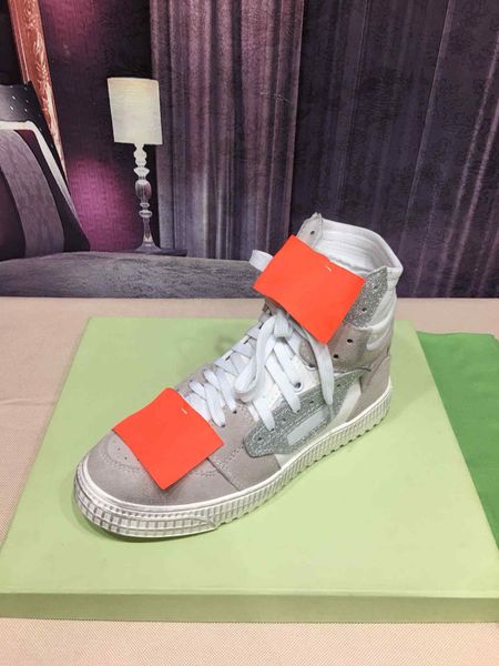 18ss low 3.0 sports shoes white black men's casual shoes lace outdoor sports shoes, fashion casual designer shoes
18ss low 3.0 sports shoes white black men's casual shoes lace outdoor sports shoes, fashion casual designer shoes