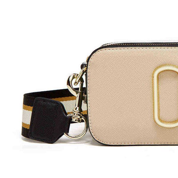 2022new texture women wide shoulder belt fashion color matching camera women's crossbody bag slung single satchels tote handbag
2022new texture women wide shoulder belt fashion color matching camera women's crossbody bag slung single satchels tote handbag