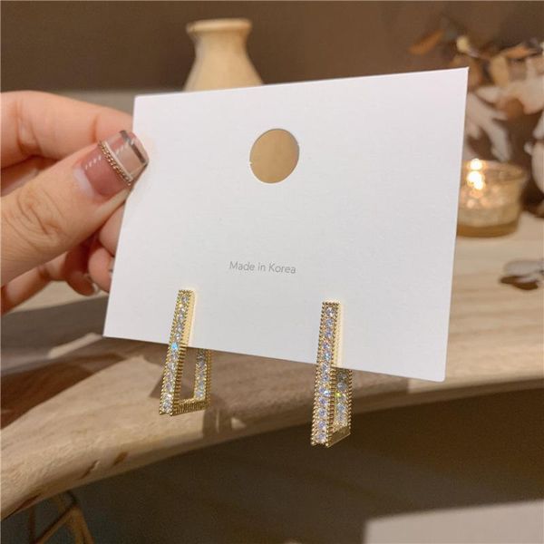 hoop & huggie 2021 arrival classic crystal geometric zircon triangle earrings for women luxury elegant fashion jewelry gifts, Golden;silver
hoop & huggie 2021 arrival classic crystal geometric zircon triangle earrings for women luxury elegant fashion jewelry gifts, Golden;silver