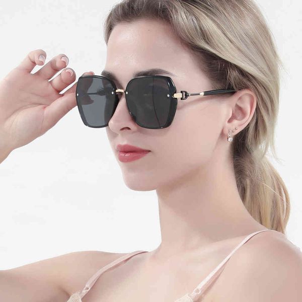 glasses polarizer sunglasses trendy net red glasses anti ultraviolet driving sunglasses fashion frame, White;black
glasses polarizer sunglasses trendy net red glasses anti ultraviolet driving sunglasses fashion frame, White;black