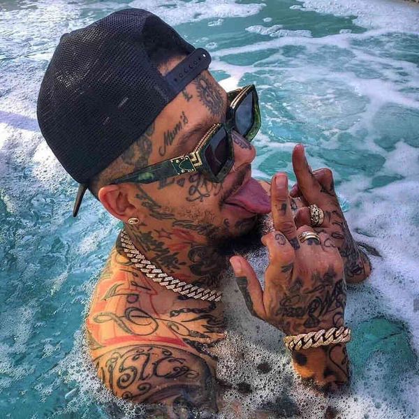 86229 large frame sunglass women's net red same millionaire fashion sunglass men's sunglass, White;black
86229 large frame sunglass women's net red same millionaire fashion sunglass men's sunglass, White;black