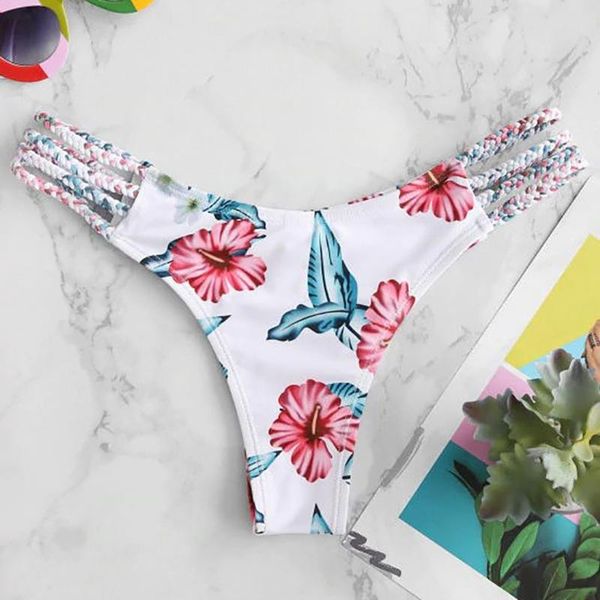women bottoms floral print low waist swimsuit bikini swimwear cheeky thong bathing swim trunks weave side beachwear two-piece suits
women bottoms floral print low waist swimsuit bikini swimwear cheeky thong bathing swim trunks weave side beachwear two-piece suits