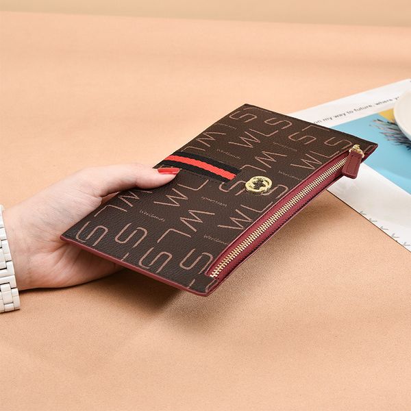 new american fashion 2020 wallet and long printing pvc multifunctional european clutch all-match ladies jbxkr
new american fashion 2020 wallet and long printing pvc multifunctional european clutch all-match ladies jbxkr