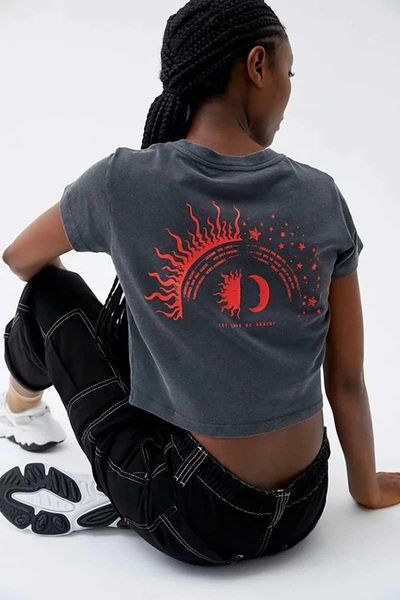 women's t-shirt boho inspired black graphic tee women sun hat print crop t-shirts for t shirt girl 2021 summer casual, White
women's t-shirt boho inspired black graphic tee women sun hat print crop t-shirts for t shirt girl 2021 summer casual, White