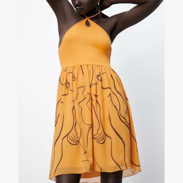 casual dresses 2021 european and american fashion trend summer women's wear show thin hollow embroidery short dress, Black;gray
casual dresses 2021 european and american fashion trend summer women's wear show thin hollow embroidery short dress, Black;gray