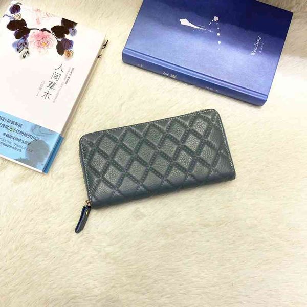 2021 korean lingge women's wallet leather fashion multi card long simple 5120# check, Red;black
2021 korean lingge women's wallet leather fashion multi card long simple 5120# check, Red;black
