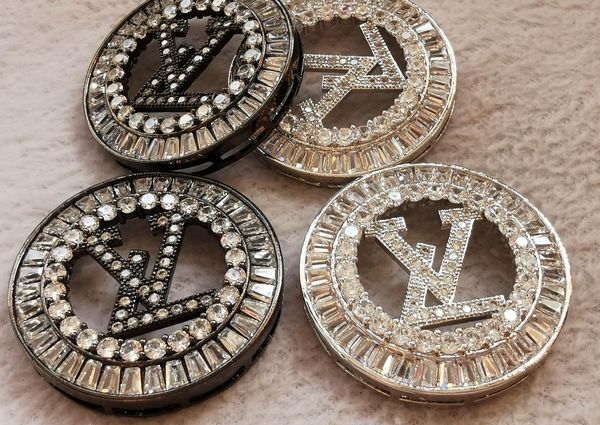 pins, brooches 40mm multi-strand round letter micro pave cz pendant disc connector gunmetal- silver vintage art deco jewelry beads 1pcs, Gray
pins, brooches 40mm multi-strand round letter micro pave cz pendant disc connector gunmetal- silver vintage art deco jewelry beads 1pcs, Gray