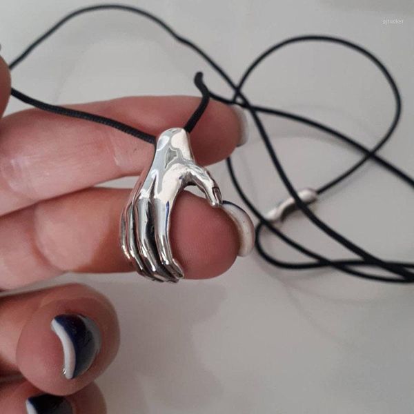 goth hand hug necklace for women rope chain vintage hands choker necklaces collares female jewelry bijoux chokers1, Golden;silver
goth hand hug necklace for women rope chain vintage hands choker necklaces collares female jewelry bijoux chokers1, Golden;silver