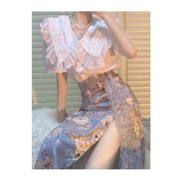 ethnic clothing 2021 women's korean elegant two-piece suit star lace doll collar design loose short sleeve shirt fashionable seoul, Red
ethnic clothing 2021 women's korean elegant two-piece suit star lace doll collar design loose short sleeve shirt fashionable seoul, Red