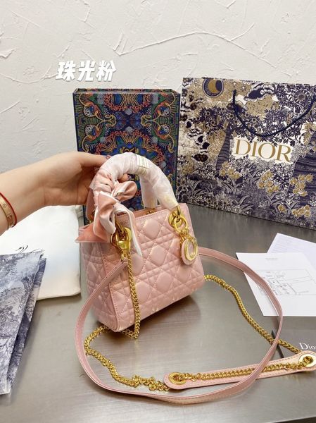 luxury designers leather bag chain messenger shoulder bags fashion women handbag totes -l1918, Red;black
luxury designers leather bag chain messenger shoulder bags fashion women handbag totes -l1918, Red;black